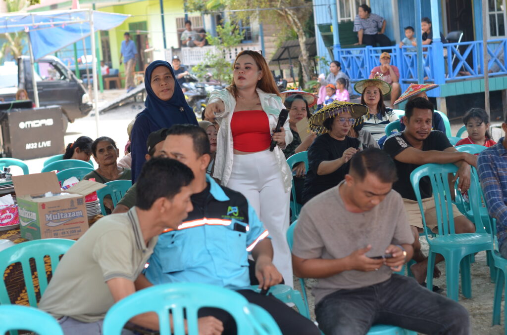 Semarak HUT RI ke-81 dan HUT Kampung Tondoh ke-13, OM Putra Pallapa dan Sejumlah Artis Ramaikan Malam Puncak